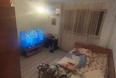 Apartament cu 3 camere decomandat în Dristor - 2