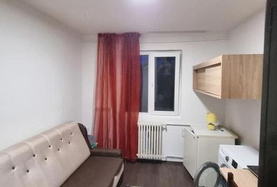 Garsonieră nedecomandată în Florilor - 2