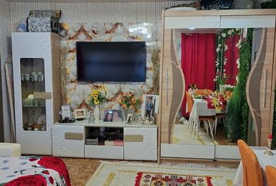 Apartament cu 2 camere semidecomandat în Pod - 1