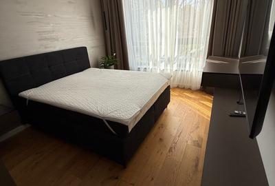 Apartament cu 2 camere decomandat în Văcăresti - 6