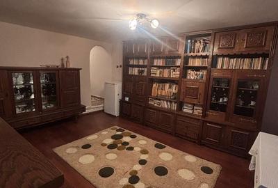 Casă cu 4 camere în Rasova - 3