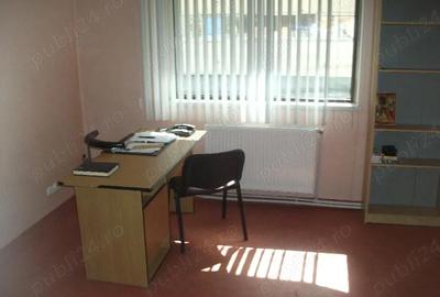 Apartament cu 2 camere semidecomandat în Giurgiului - 1