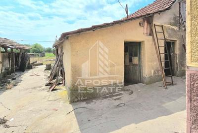 Casa cu 2 camere ,2337 mp in Battonya - 10