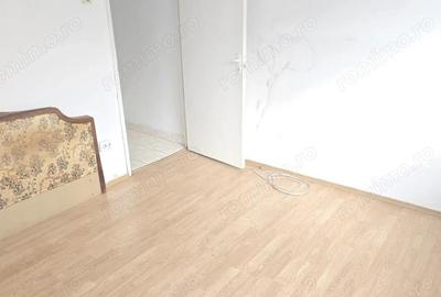 Apartament cu 2 camere decomandat în Micro 15 - 7