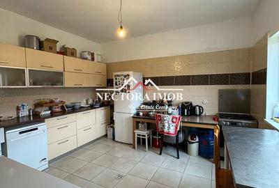 Spațiu comercial, de 723 mp, în Sânmartin - 1