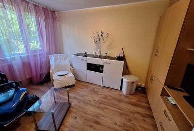 2 decomandate Micro 19 1/4  34mp  Mobilat/Utilat 54000Euro - 2