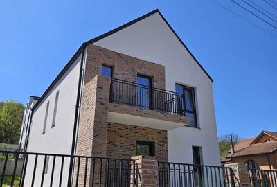 Casă cu 4 camere în Tăuți - 1
