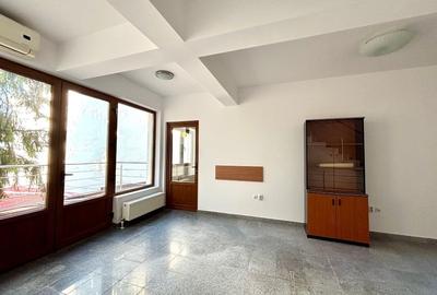 Casă pentru sediu firmă – 205 mp, Sector 4, panouri solare și loc parcare Casă pentru sediu firmă – 205 mp, Sector 4, panouri solare și loc parcare - 14