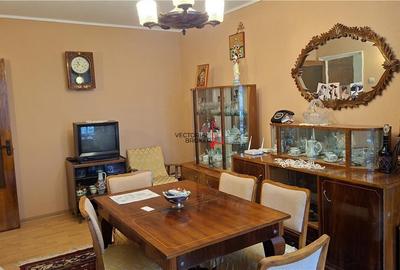 3 camere et.3, bloc 1986. 2 bai, bl.reabilitat, renovat, Basarabia -Costin Georg - 3