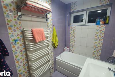 Apartament cu 3 camere semidecomandat în Astra - 3
