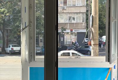 Spatiu la parter vizavi de Magazinele Marius, Ritmului Pantelimon, parter, 31 mp - 7
