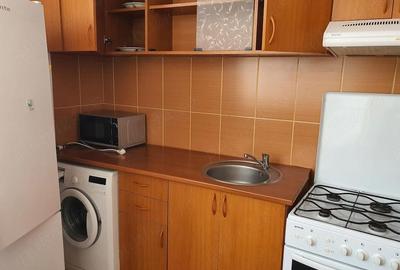 Apartament cu 2 camere decomandat în Ostroveni - 1