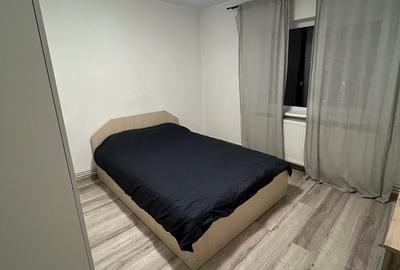 Apartament cu 2 camere decomandat în Rovine - 2