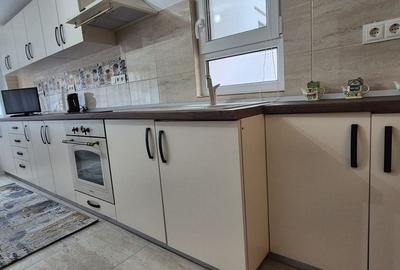 Apartament cu 3 camere în Central - 2
