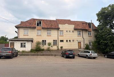 Spațiu comercial, de 300 mp, în Manolești - 2