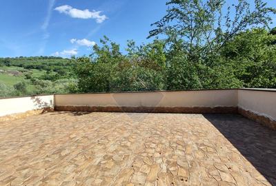 Duplex cu 7 camere cu Teren 644 Mp în Florești - 4