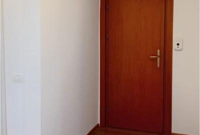 Apartament cu 3 camere decomandat în Exterior Vest - 3