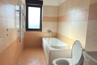 Casă individuală cu 7 camere cu Teren 700 Mp în Săcălaz - 10