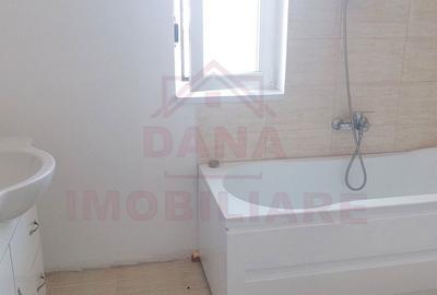 Casă cu 5 camere cu Canalizare în Central - 9