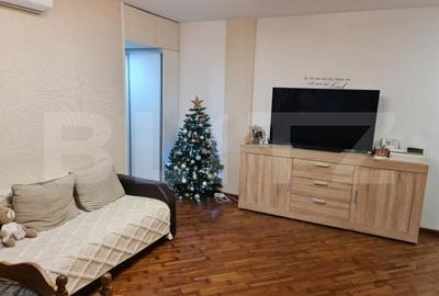 Apartament 4 camere, 56 mp, zona Marasti - 1
