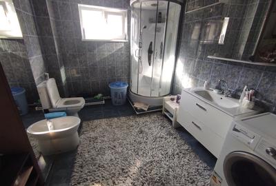 Casă cu 4 camere în Hunedoara - 5