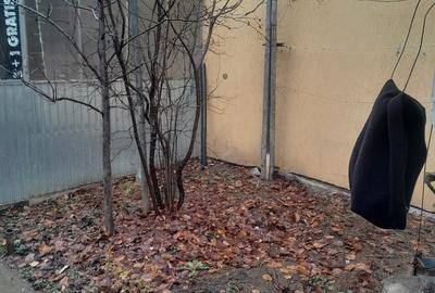 Casă cu 2 camere cu Teren 151 Mp în Andronache - 2