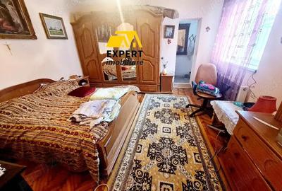 Casa Chercea , sup 600 mp, 5 camere caramida - 2