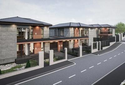 Casă cu 5 camere în Central