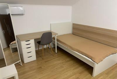 Casă cu 4 camere cu Teren 150 Mp în Central - 2