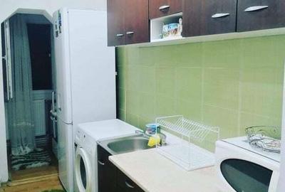 Oferim spre vanzare garsoniera in zona Aparatori Patriei - 1