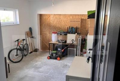 Casa in Sanpetru cu priveliste panoramica si zona linistita - 13