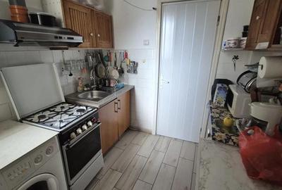 Apartamemnt 3 camere zona darmanesti - 17