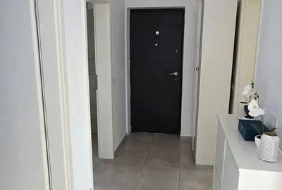 Apartament cu 3 camere semidecomandat, mobilat în Central - 17