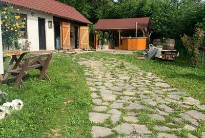 Casa si teren intravilan 2,7 hectare in Sovata - 2