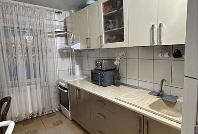 Apartament cu 3 camere semidecomandat în Central - 7