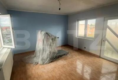 Apartament cu 3 camere semidecomandat în Câmpia Turzii - 2