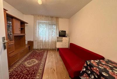 GARSONIERA DE INCHIRIAT IN zona Blajcovici la 200 EURO - 1