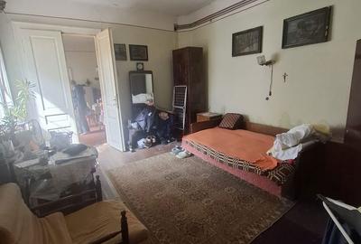 Casă cu 2 camere cu Teren 1100 Mp în Pârneava - 2