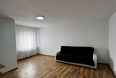 Apartament cu 2 camere decomandat în Central - 2