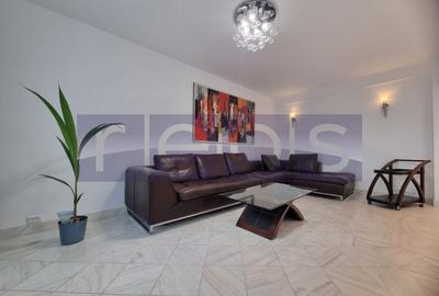 Penthouse cu 3 camere decomandat, mobilat în Unirii - 2