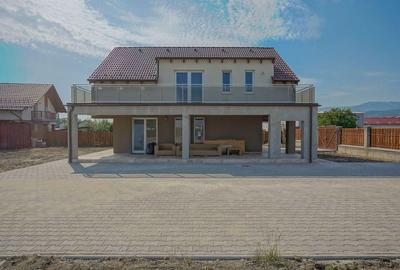 INCHIRIERE CASA FIRME - Teren 2000 mp Stupini - 3