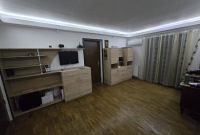 Apartament cu 2 camere decomandat în Central - 15