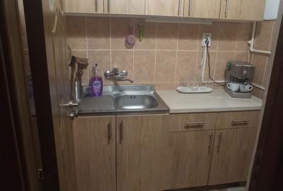 Apartament nedecomandat în Dacia