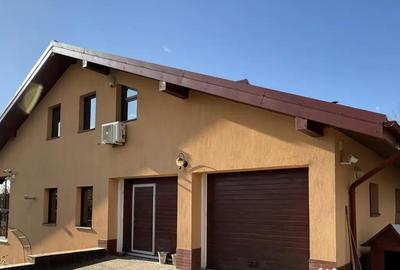 Casă cu 4 camere cu Teren 8800 Mp în Gura Văii - 9