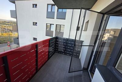 Apartament modern cu 3 camere, semidecomandat, zona Petrom, Baciu - 9