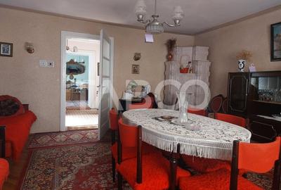 Casa 78 mpu curte proprie pretabila regim hotelier zona istorica Sibiu - 3