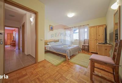 Casă cu Teren 596 Mp în Central - 2