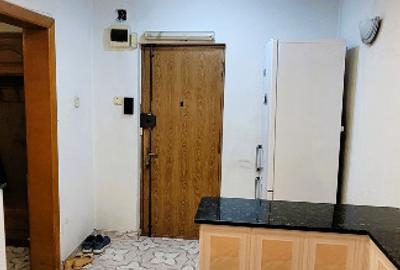 Apartament cu 5 camere decomandat în Păcii - 6