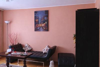 Apartament cu 3 camere decomandat în Casa de Cultură - 9