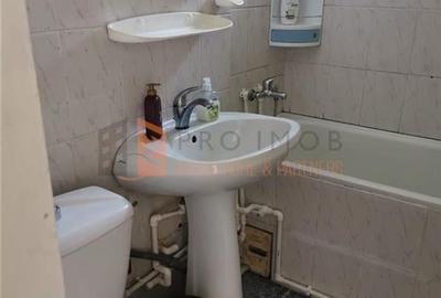 Apartament 2 camere cf 1 decomandat zona Centrala - 8